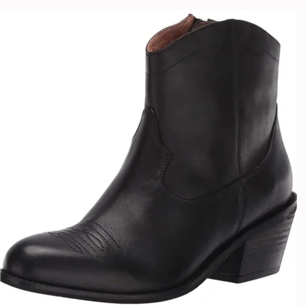 Seychelles | Western Leather Booties Size 7.5